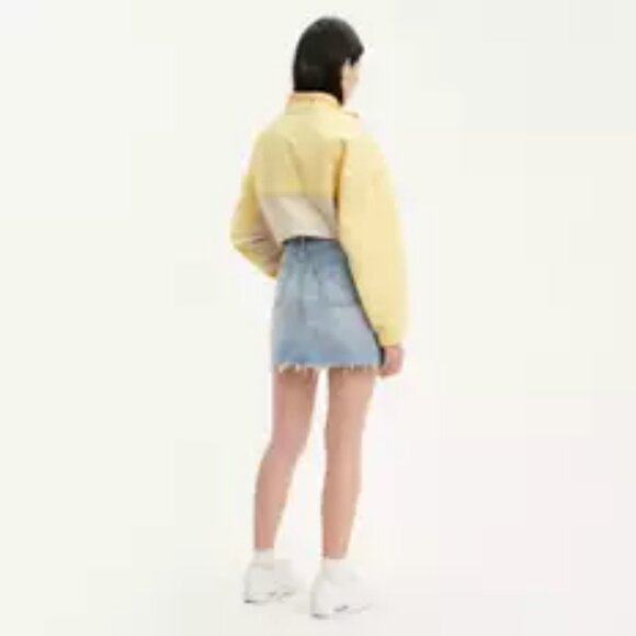 Levi's High Waisted Denim Skirt With Button Fly - Medium Wash - 29 - Like New - Picture 2 of 6